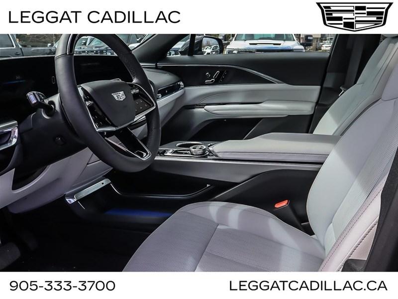 2024 Cadillac LYRIQ 4dr Sport w/1SJ