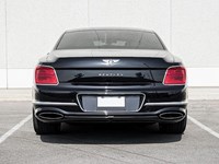 2022 Bentley Flying Spur W12 Sedan