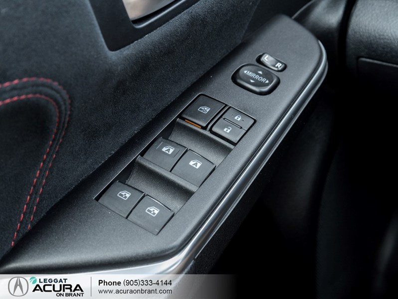 2016 Toyota Camry 4dr Sdn I4 Auto XSE