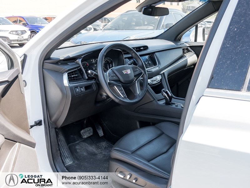 2022 Cadillac XT5 AWD 4dr Premium Luxury