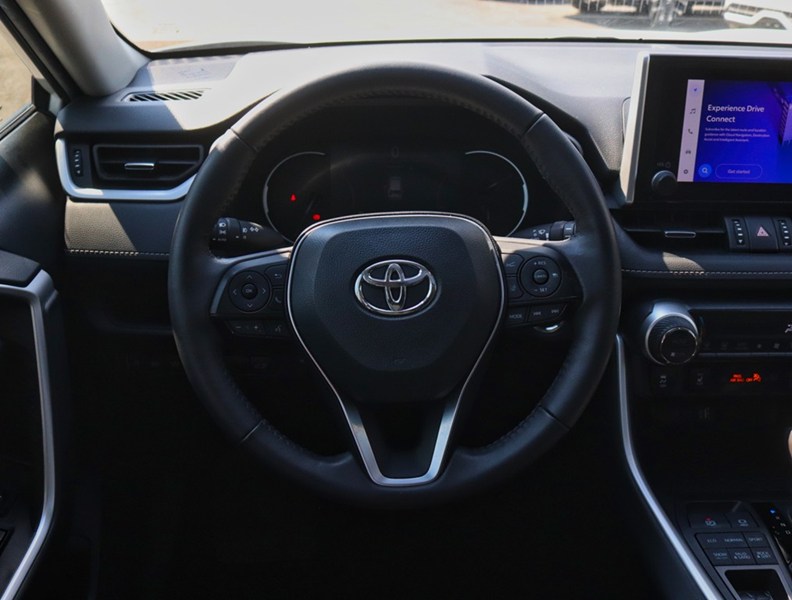 2024 Toyota Rav4 XLE AWD