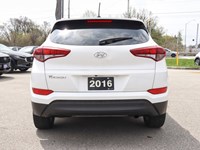 2016 Hyundai Tucson FWD 4dr 2.0L Premium