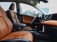 2016 Toyota RAV4 AWD 4dr Limited