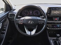 2020 Hyundai Elantra GT Luxury Auto