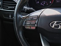 2020 Hyundai Elantra GT Luxury Auto