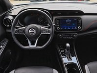 2024 Nissan Kicks SR FWD