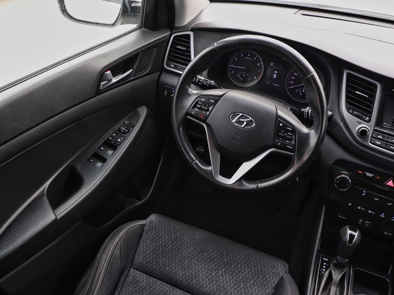 2016 Hyundai Tucson FWD 4dr 2.0L Premium
