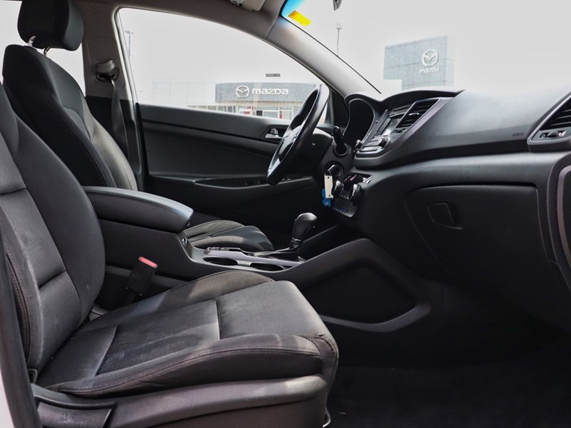 2016 Hyundai Tucson FWD 4dr 2.0L Premium