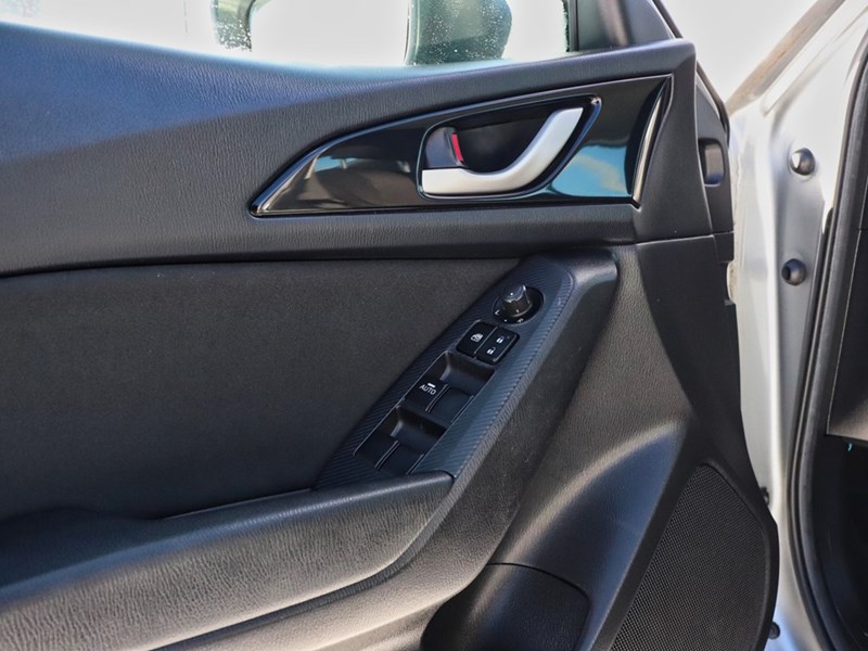 2016 Mazda Mazda3 4dr Sdn Auto GS