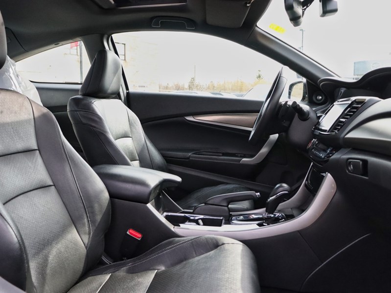 2017 Honda Accord 2Dr I4 CVT Touring