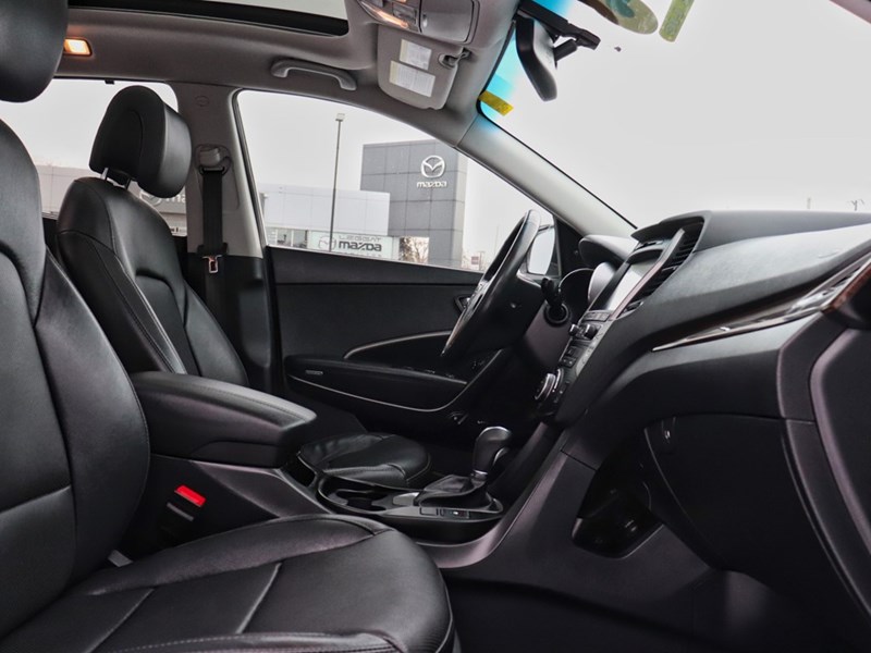 2017 Hyundai Santa Fe Sport AWD 4dr 2.0T Limited