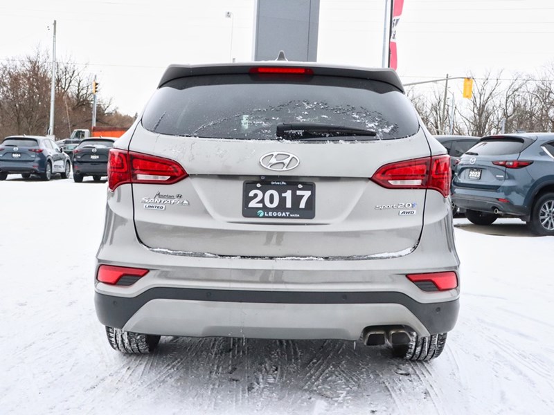 2017 Hyundai Santa Fe Sport AWD 4dr 2.0T Limited