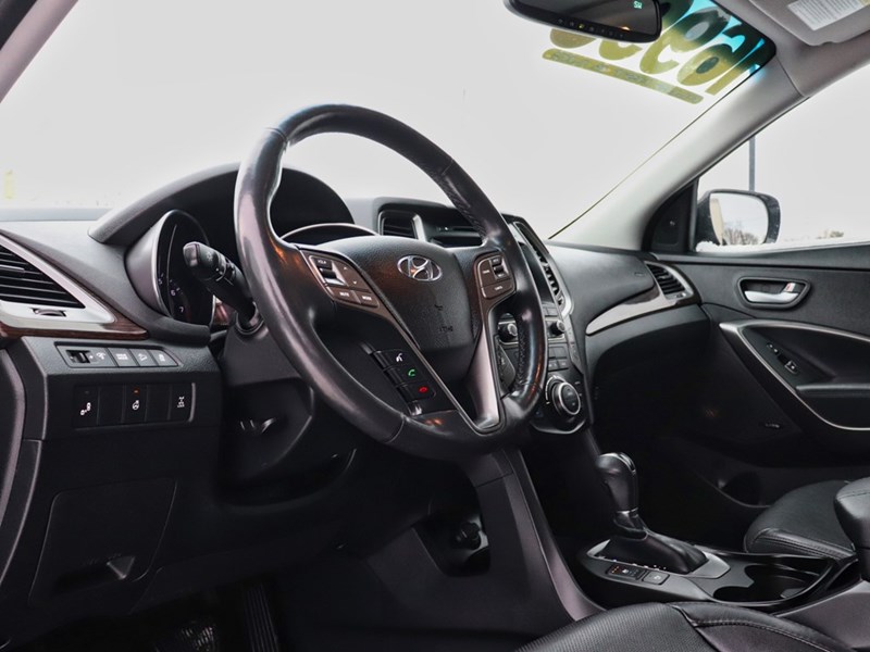 2017 Hyundai Santa Fe Sport AWD 4dr 2.0T Limited