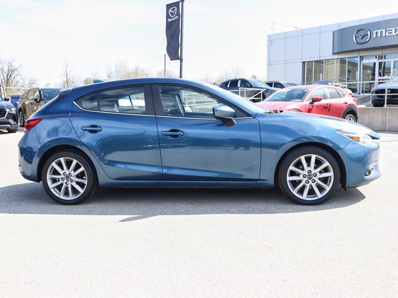 2017 Mazda Mazda3 Sport 4Dr Hb Sport Man GT