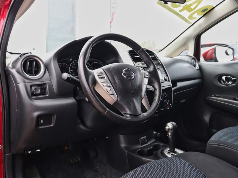 2017 Nissan Versa Note 5dr HB Auto 1.6 SV