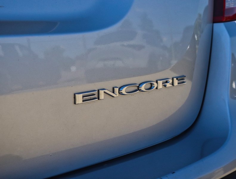 2018 Buick Encore FWD 4Dr Essence