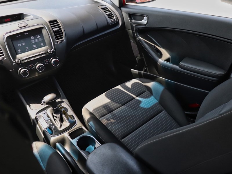 2018 Kia Forte LX Auto