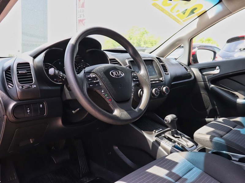2018 Kia Forte LX Auto