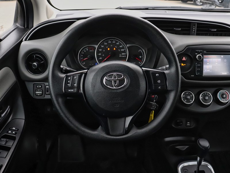 2019 Toyota Yaris 5dr LE Auto