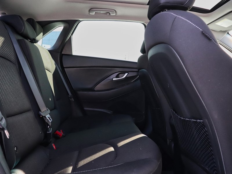 2020 Hyundai Elantra GT Luxury Auto