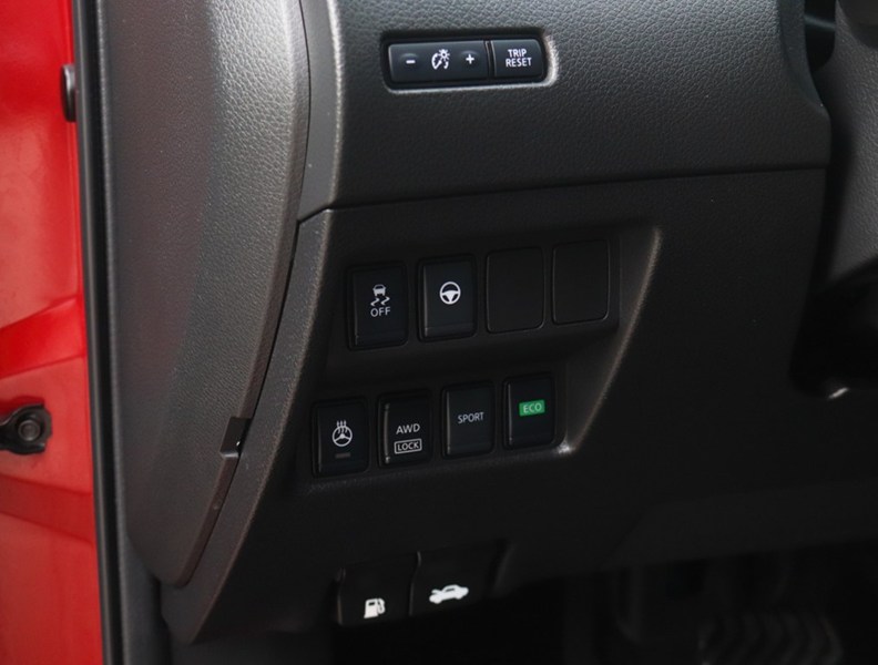 2023 Nissan Qashqai AWD SV CVT