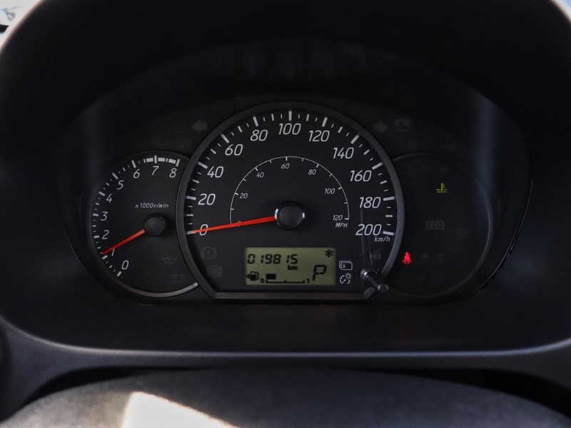 2024 Mitsubishi Mirage ES CVT