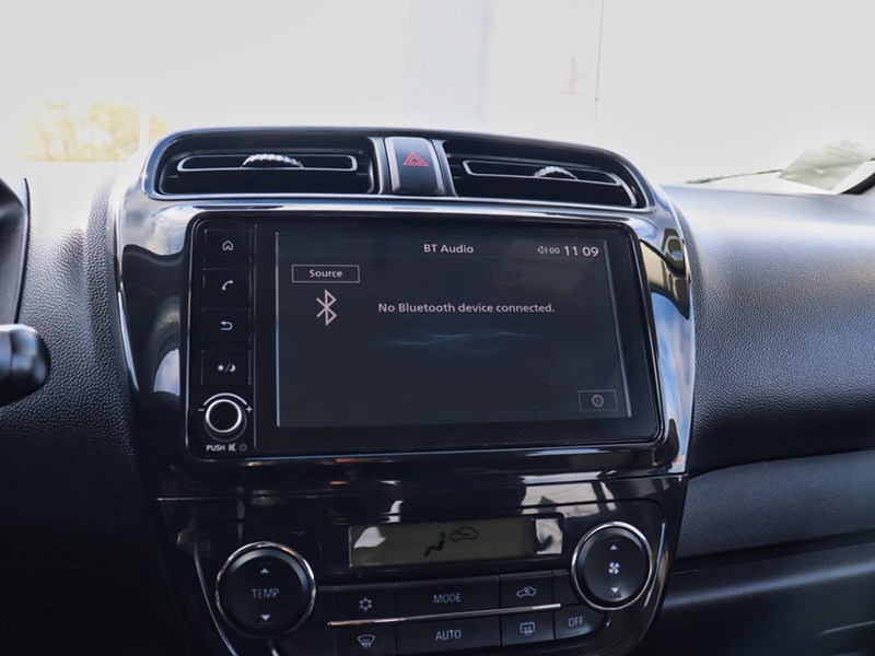 2024 Mitsubishi Mirage ES CVT