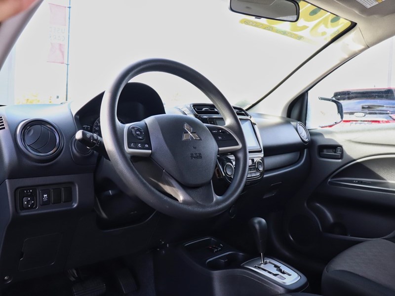 2024 Mitsubishi Mirage ES CVT