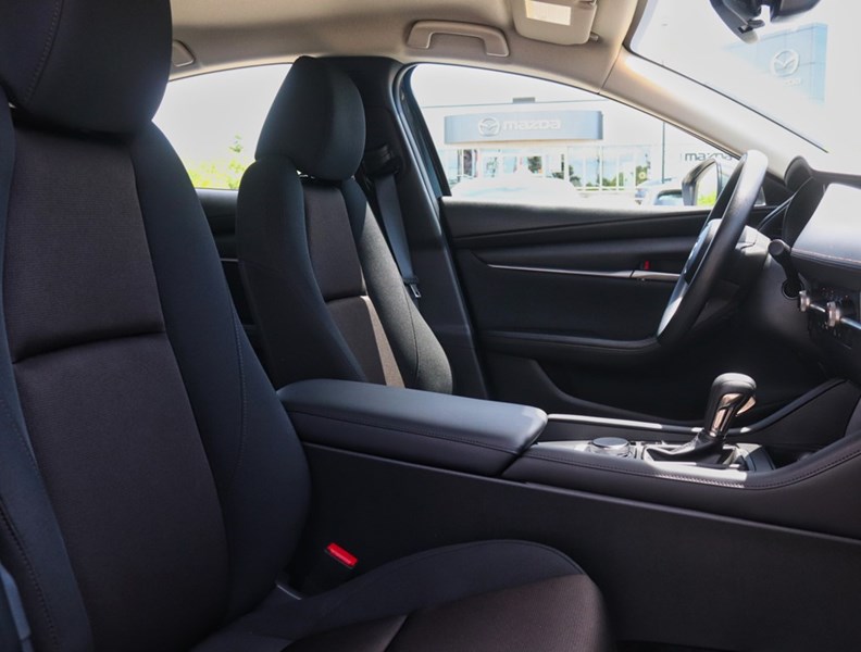2025 Mazda Mazda3 GX Auto FWD