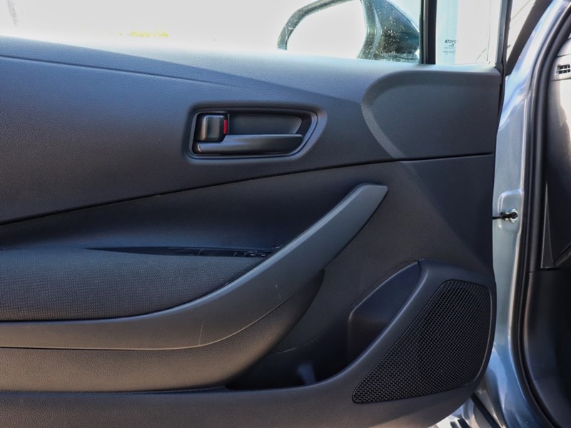 2025 Toyota Corolla LE CVT