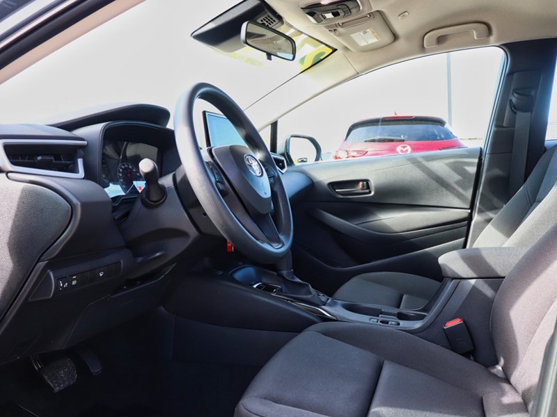 2025 Toyota Corolla LE CVT