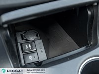 2017 Toyota Camry Hybrid 4dr Sdn XLE