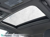 2017 Toyota Camry Hybrid 4dr Sdn XLE