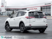 2018 Toyota RAV4 Hybrid AWD Hybrid SE
