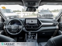 2023 Toyota Highlander Hybrid Hybrid Limited AWD