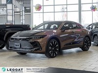 2025 Toyota Crown Platinum Auto