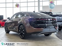 2025 Toyota Crown Platinum Auto
