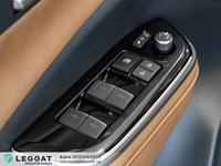 2025 Toyota Crown Signia Limited AWD