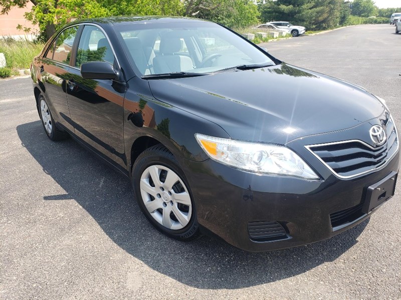2011 Toyota Camry 4dr Sdn I4 Auto LE