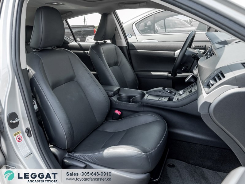 2012 Lexus CT 200h FWD 4dr Hybrid