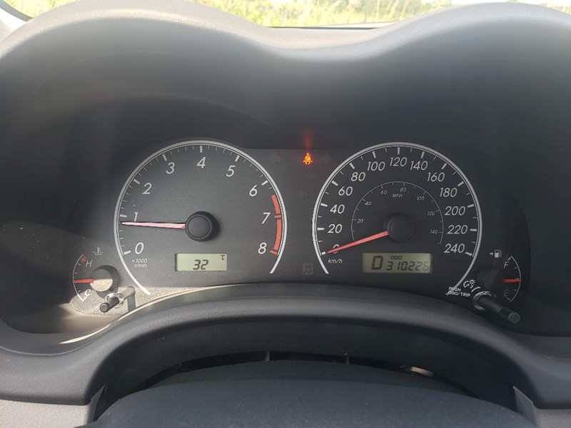 2013 Toyota Corolla 4dr Sdn Auto CE