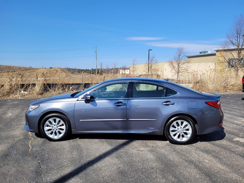 2014 Lexus Es 300H 4Dr Sdn