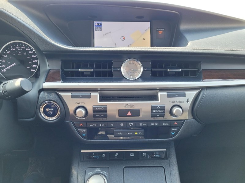 2014 Lexus Es 300H 4Dr Sdn