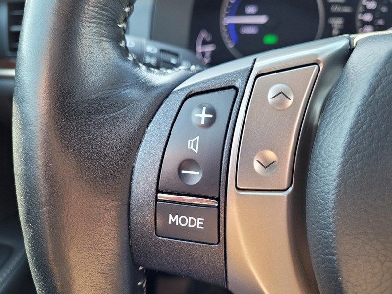 2014 Lexus Es 300H 4Dr Sdn