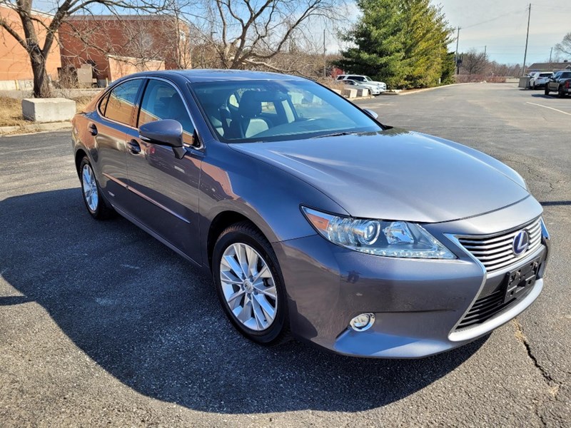 2014 Lexus Es 300H 4Dr Sdn