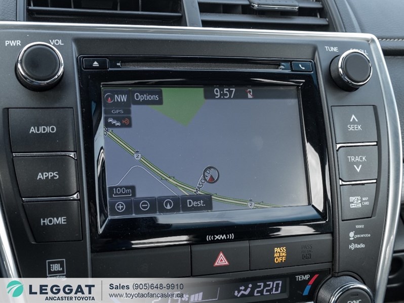 2017 Toyota Camry Hybrid 4dr Sdn XLE