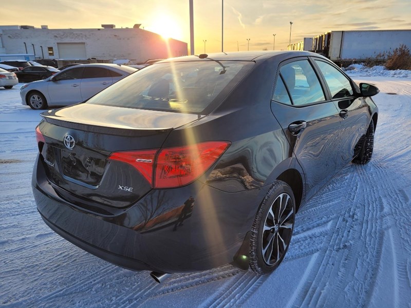2018 Toyota Corolla SE CVT