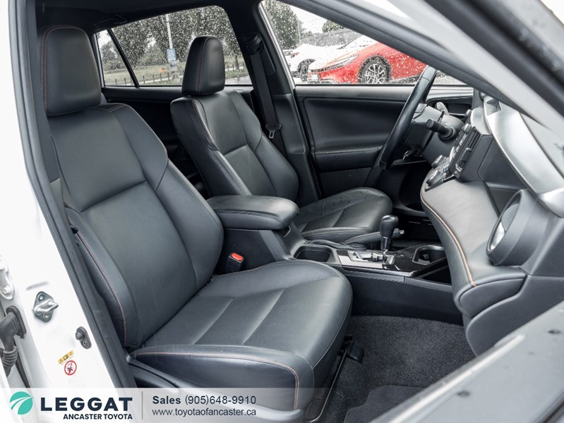 2018 Toyota RAV4 Hybrid AWD Hybrid SE