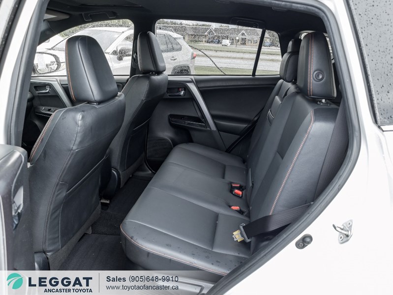 2018 Toyota RAV4 Hybrid AWD Hybrid SE