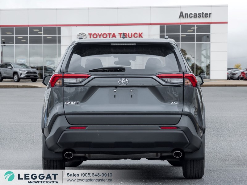 2020 Toyota RAV4 XLE FWD